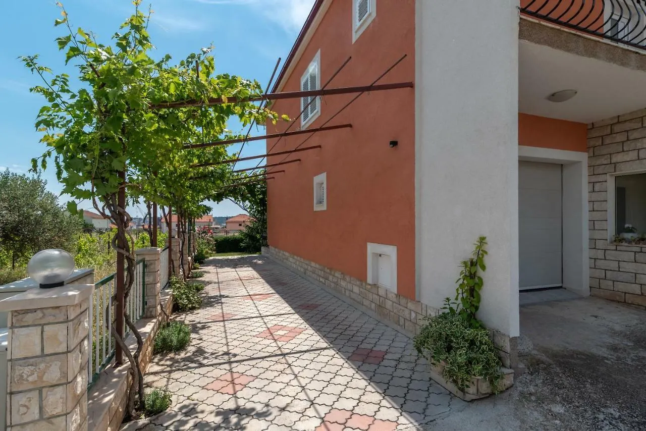 Marinella Apartment Trogir